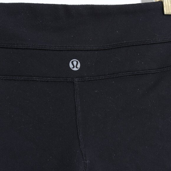 Lululemon Reverse Groove Short (Regular) Black Luon Mid-Rise Biker Size 6 - Picture 12 of 16